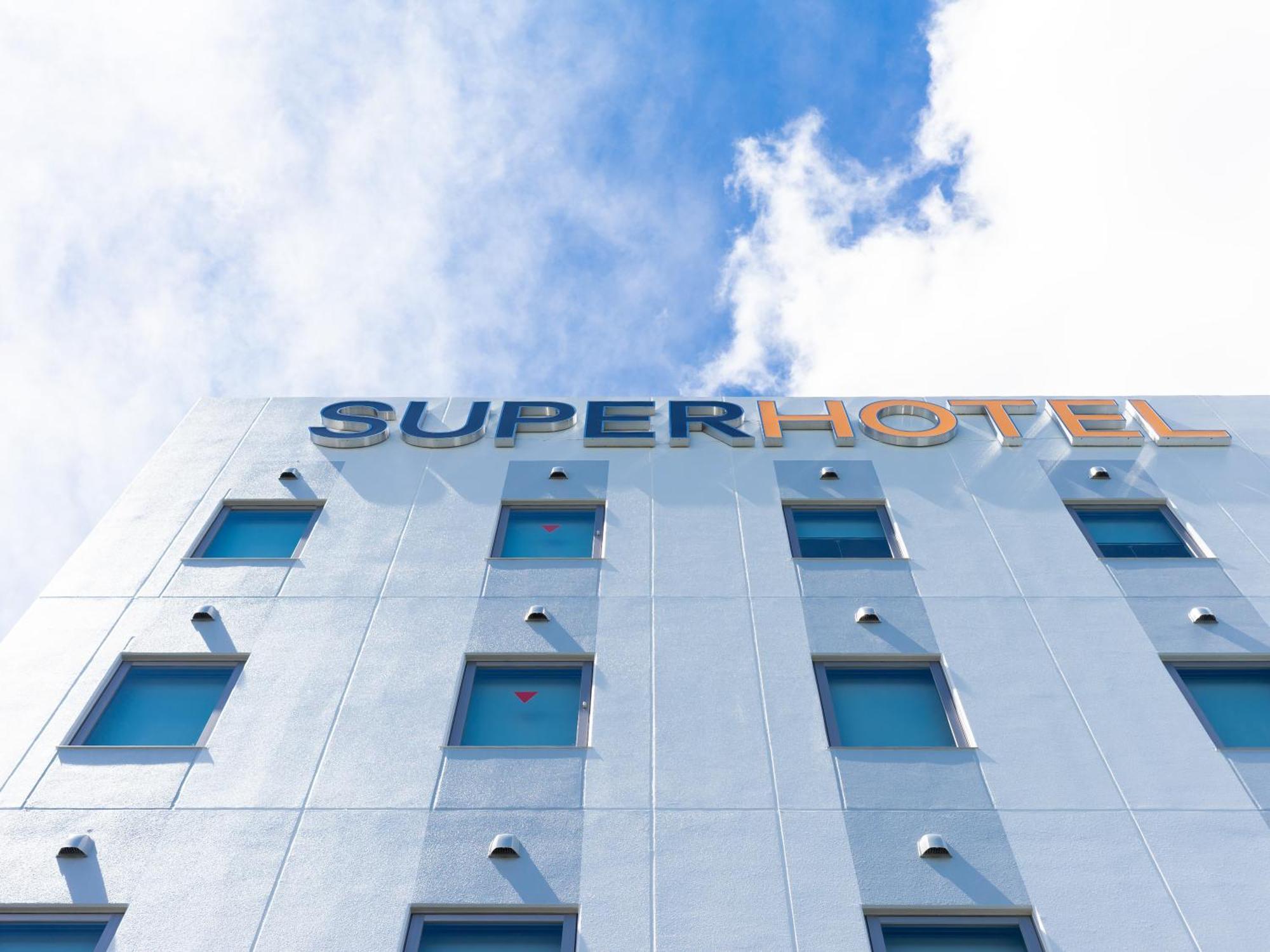 Super Hotel Yahaba Station East Exit Екстер'єр фото