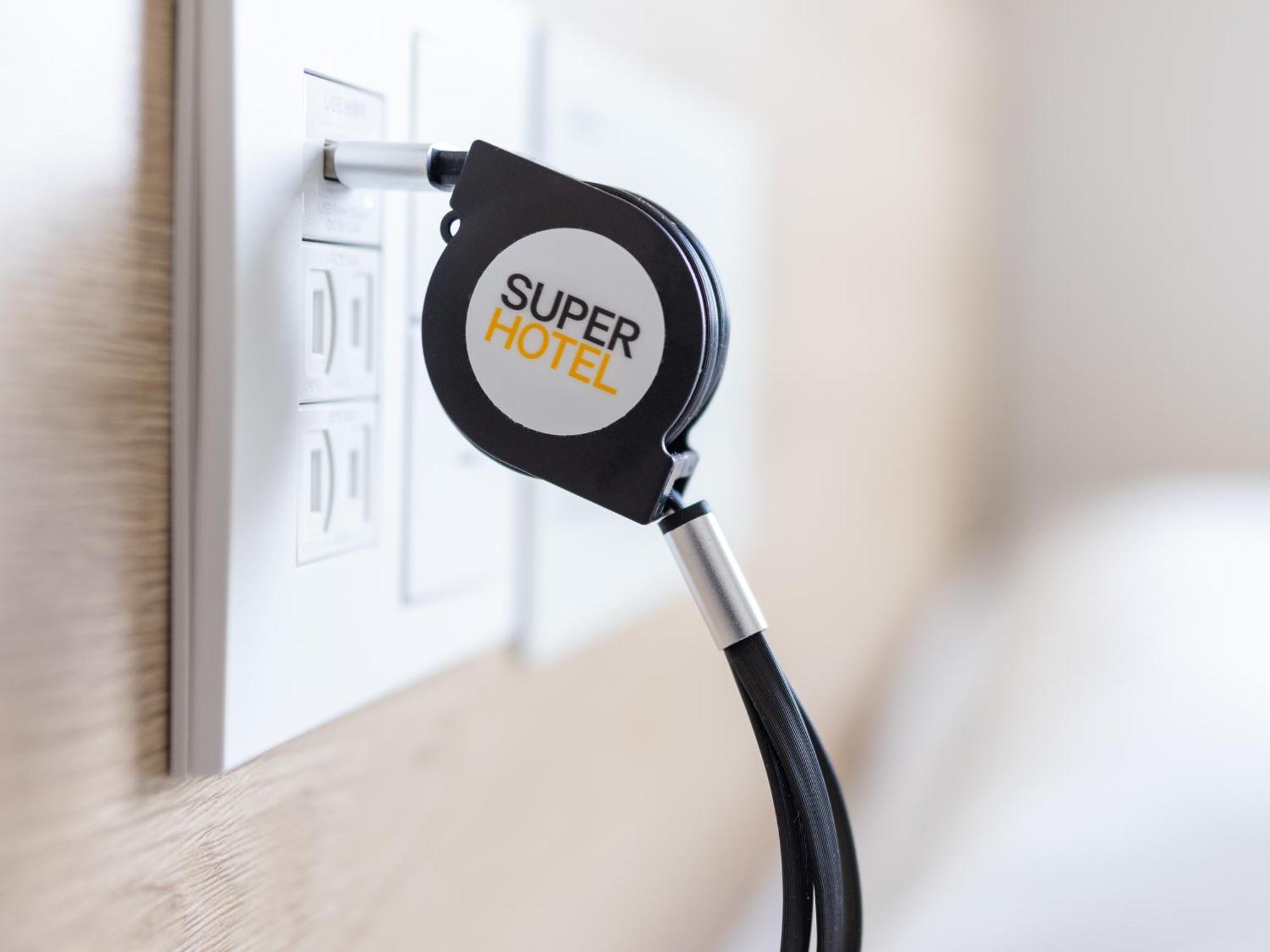 Super Hotel Yahaba Station East Exit Екстер'єр фото