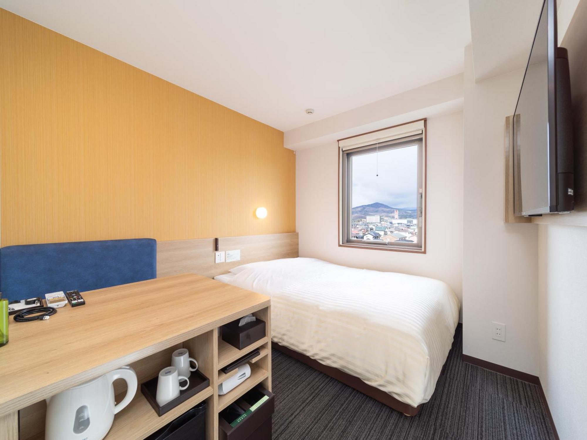 Super Hotel Yahaba Station East Exit Екстер'єр фото